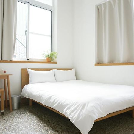 Ferienwohnung 小巷旺宅 X 旺福 Tainan Exterior foto