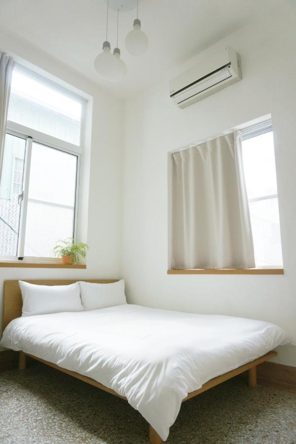 Ferienwohnung 小巷旺宅 X 旺福 Tainan Exterior foto